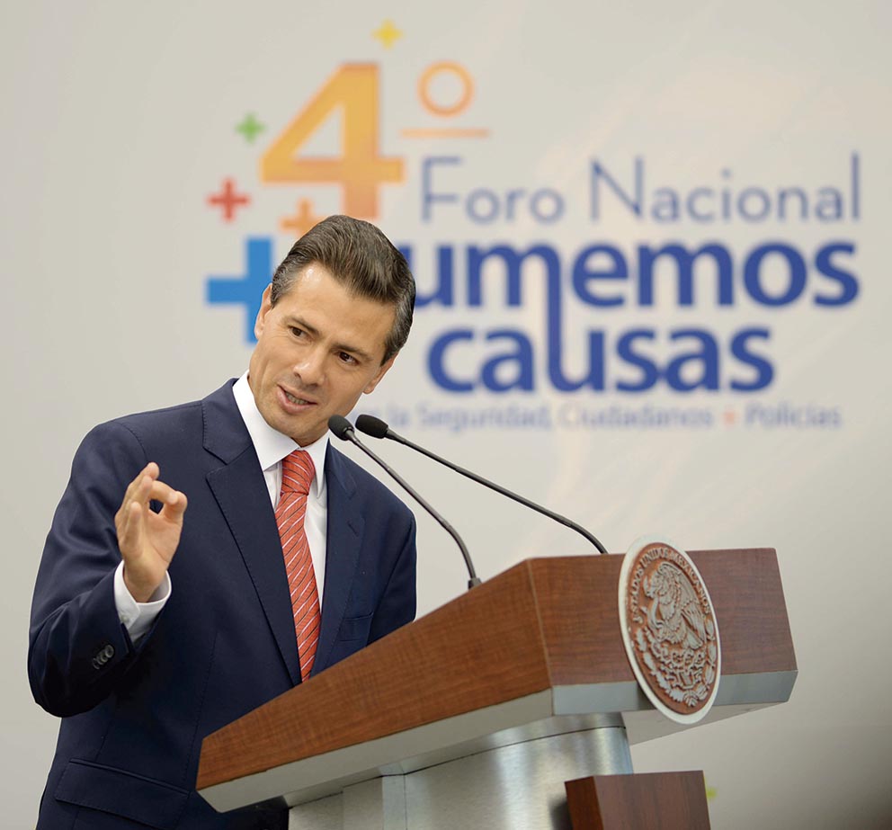 Photo of “No a la marihuana”, dice Peña Nieto y convoca a Debate Nacional; expresa su posición personal
