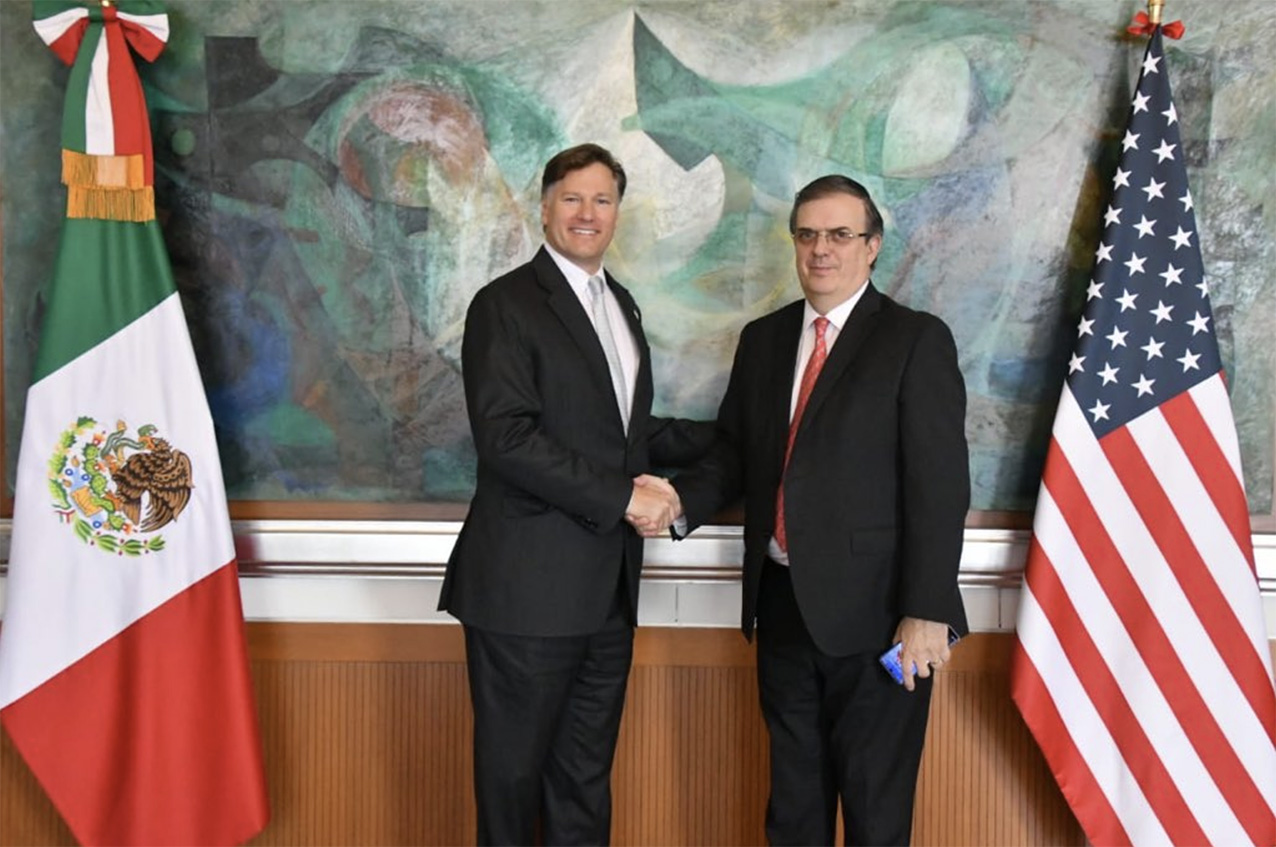 Photo of El Embajador Christopher Landau de EUA, presentó su acreditación al Canciller Marcelo Ebrard