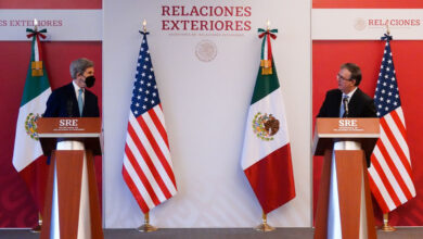 Photo of John Kerry le expreso a AMLO las preocupaciones que la administración Biden-Harris tiene sobre la actual propuesta de reforma energética de México